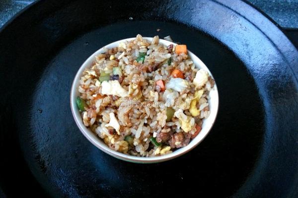 肉末鸡蛋炒米饭的做法图解8