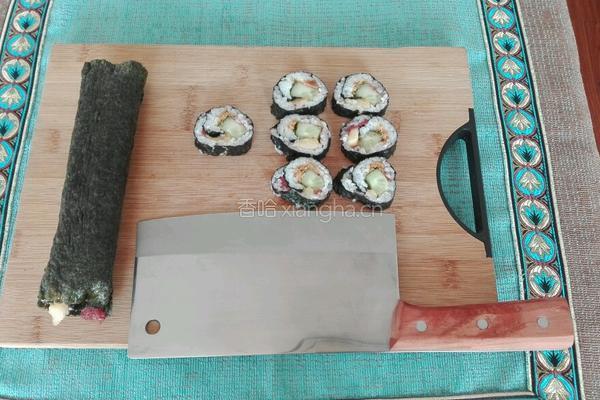 肉松香蕉黄瓜寿司的做法图解12