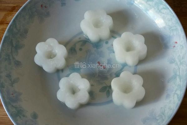 瑶柱蒸萝卜的做法图解4