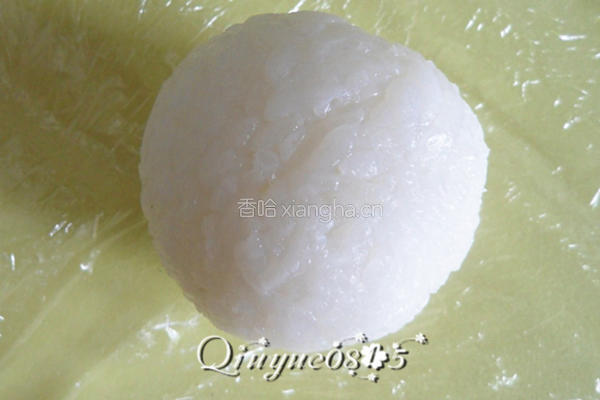 足球饭团的做法图解3