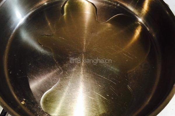 火腿披萨的做法图解1