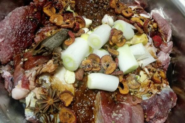 酱牛肉的做法图解2