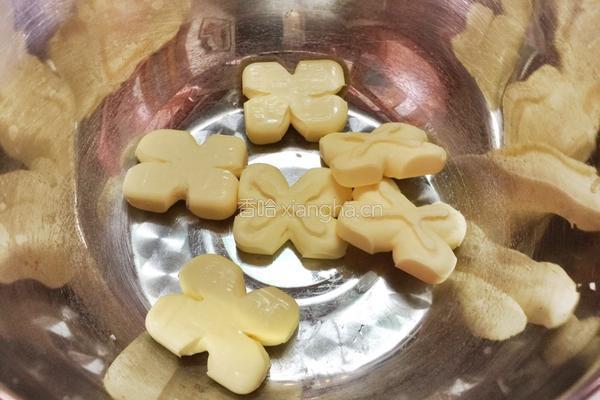 乳酪球的做法图解1
