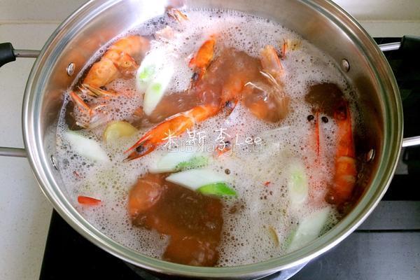 白灼青虾的做法图解8
