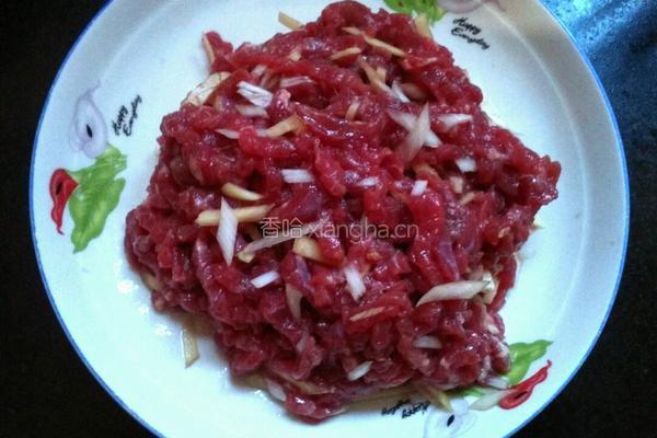 雪菜牛肉丝的做法图解2