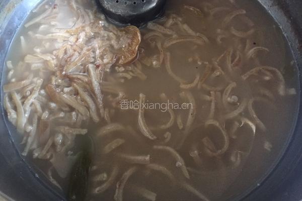 肉皮冻的做法图解8