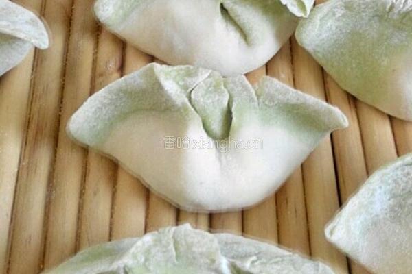 白菜饺子的做法图解18