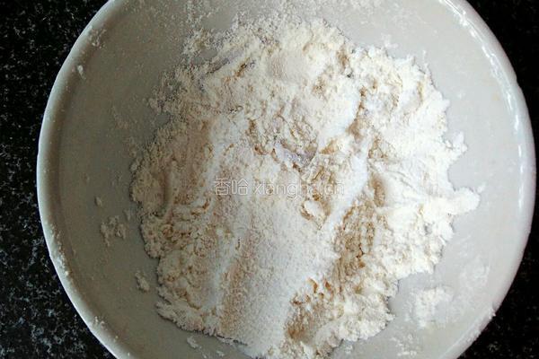 酥炸鱿鱼仔的做法图解2