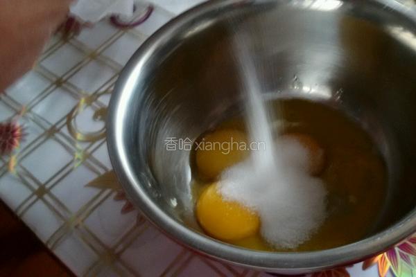 彩虹蛋糕卷的做法图解4