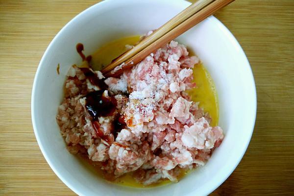 芋头肉丸子的做法图解4