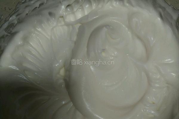 戚风蛋糕之新年蛋糕的做法图解2