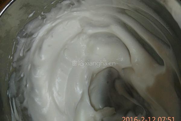 戚风蛋糕之新年蛋糕的做法图解6