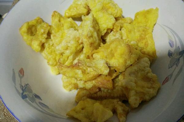 拔丝鸡蛋的做法图解5