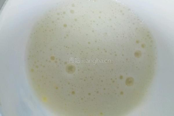 炒牛奶的做法图解2