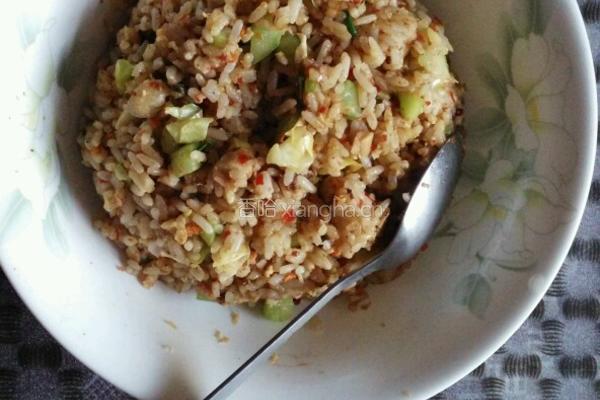 蛋炒饭的做法图解3