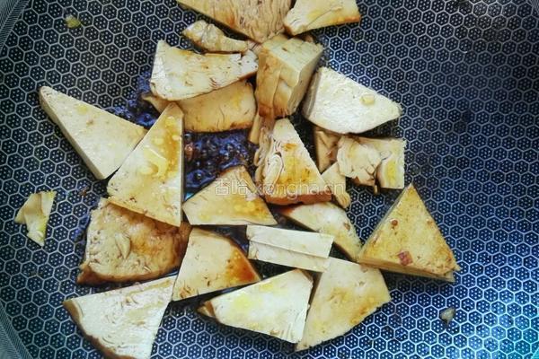素鸡炒白菜的做法图解4