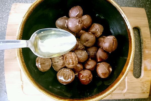 烤箱版糖炒栗子的做法图解2