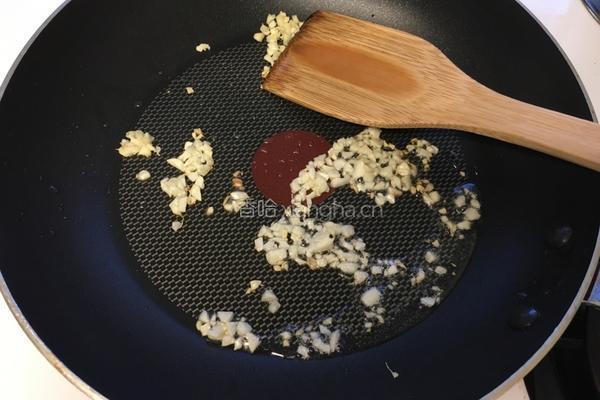 生抽素炒面的做法图解4