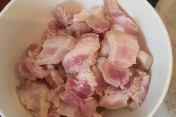 麻辣粉蒸肉的做法图解2
