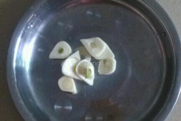 荷兰豆炒肉片的做法图解3