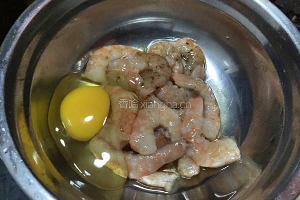 虾仁黄瓜鲜汤的做法图解2