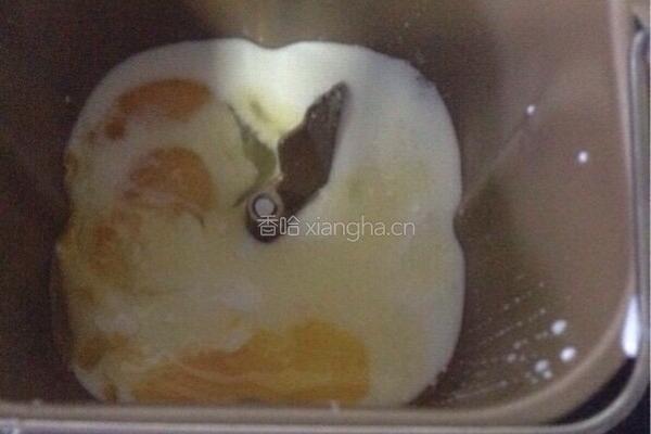 豆沙面包卷的做法图解3