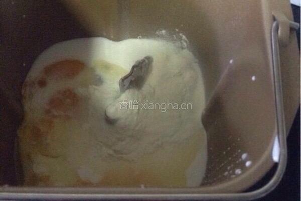 豆沙面包卷的做法图解4