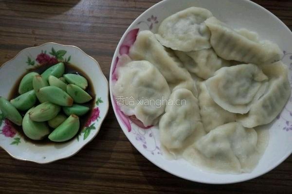猪肉白菜木耳饺子的做法图解11