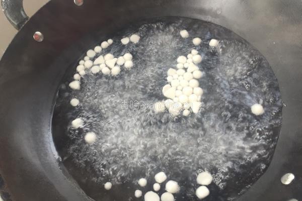 酒酿丸子（适合小孩吃）的做法图解3