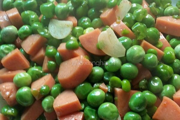 豌豆火腿肠的做法图解6