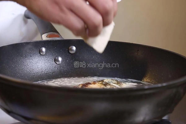 鲫鱼豆腐汤的做法图解7