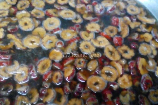 纸杯红枣蛋糕的做法图解2