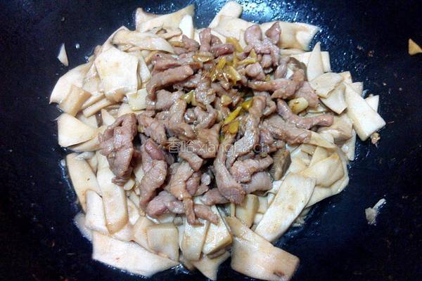 杏鲍菇炒肉丝的做法图解11