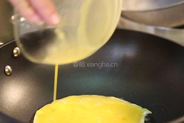 西红柿炒鸡蛋的做法图解4