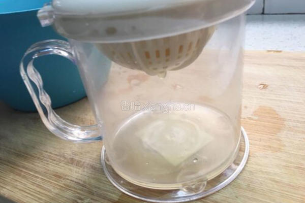 新榨苹果汁的做法图解6