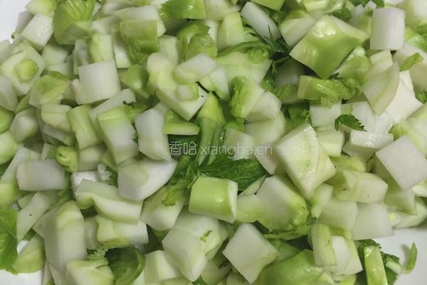 儿菜腊肉拌饭的做法图解2