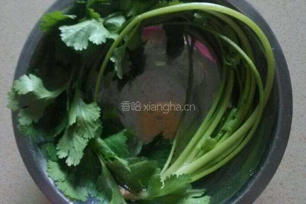 双菇干腐肉片的做法图解5