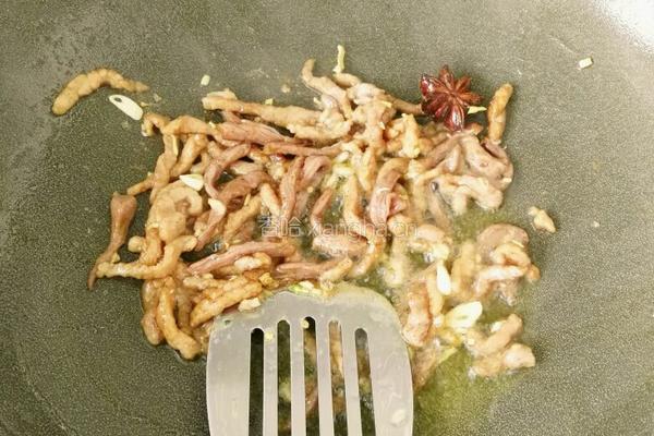 菇菇与小鲜肉的做法图解6