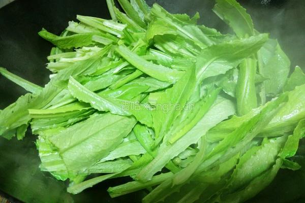 蒜烧油麦菜的做法图解6