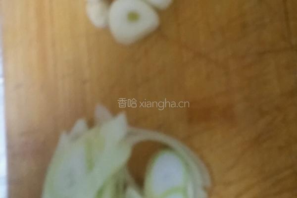 家常烧黄花鱼的做法图解1