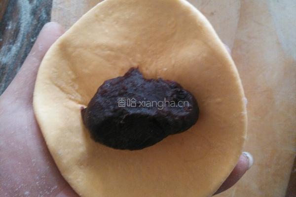 小猪豆沙包的做法图解4