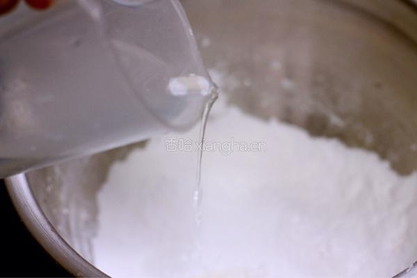 水晶汤圆的做法图解1