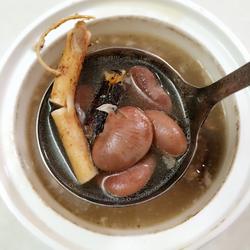 五指毛桃荷包豆猪骨的做法[图]
