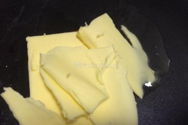 抹茶味牛轧糖的做法图解3