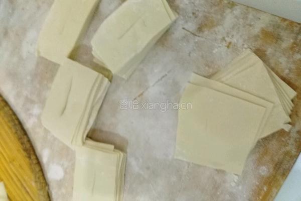 炸混沌皮的做法图解2