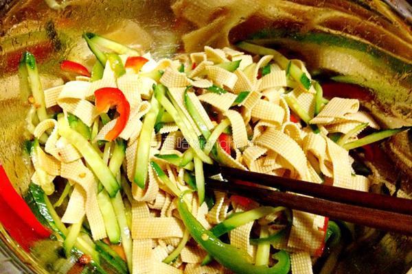 凉拌豆皮的做法图解5