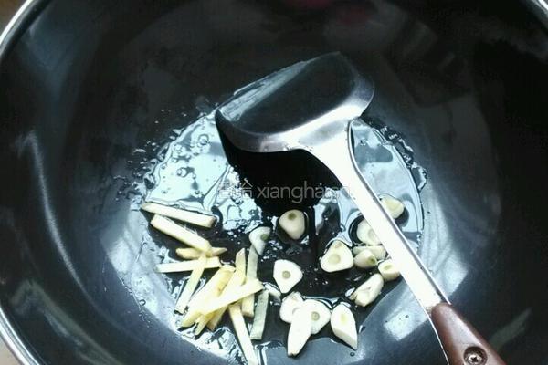 红椒姜丝炝肝片的做法图解6