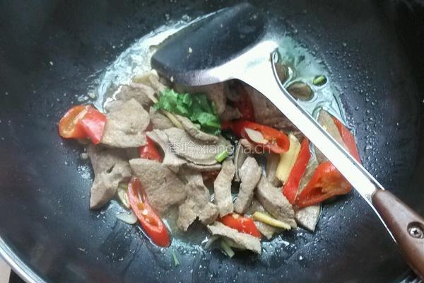 红椒姜丝炝肝片的做法图解10