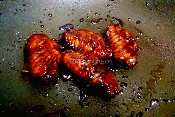 红酒鸡翅的做法图解8