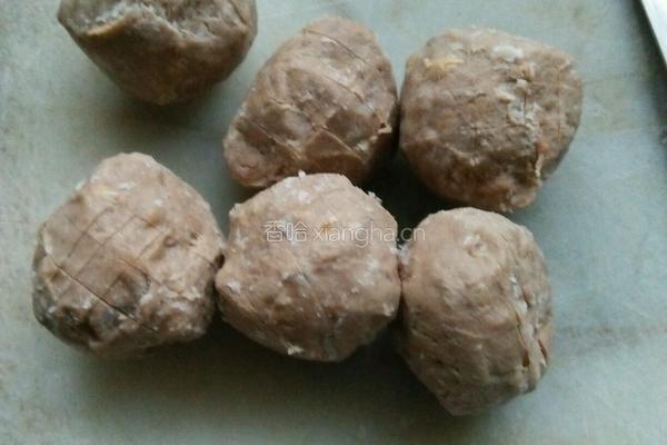 牛肉丸紫菜汤的做法图解2